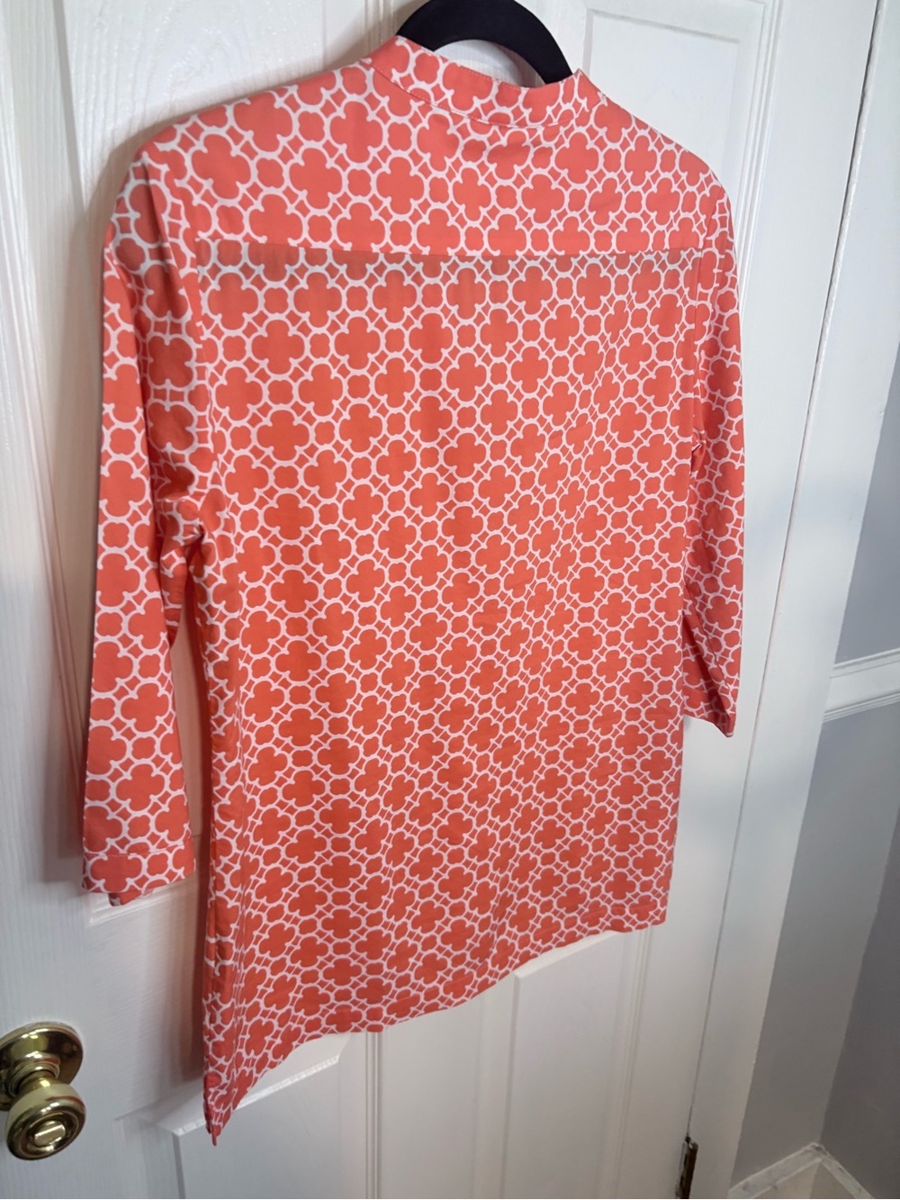 Peter Millar Women’s Coral Geometric Print Tunic Blouse Size Small - Picture 8 of 10